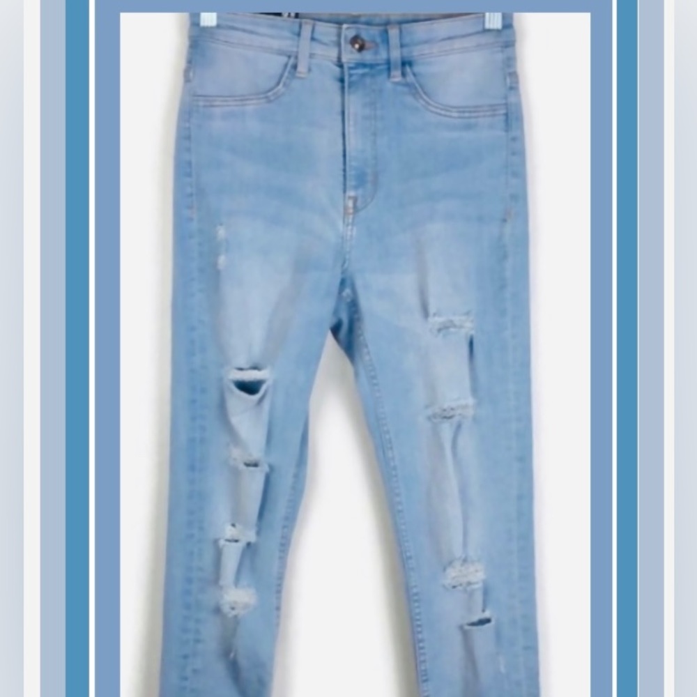 🔥LOWEST SALE🔥NWT H&M Super SEXY Jeans Skinny Stretch Ripped Distressed Sz 4 - Picture 1 of 6
